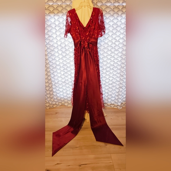 Burgandy Formal Dress With Satin Sash - Picture 4 of 5